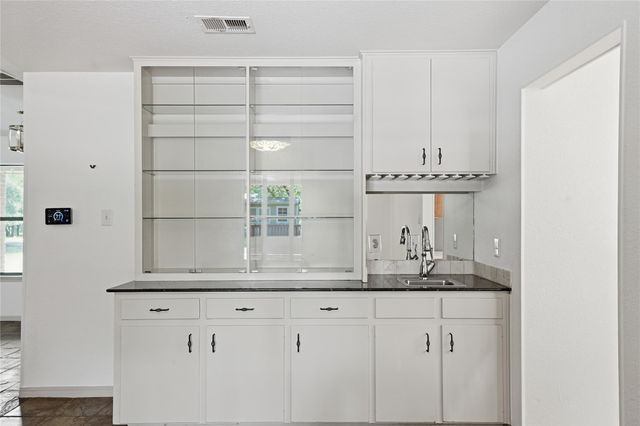 203 Shoal DR, Georgetown, TX 78633