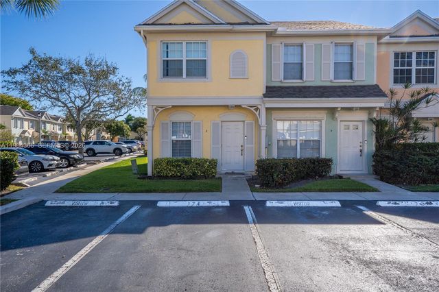 2 Simonton Circle, Weston, FL 33326