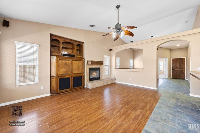 3811 Europa Lane, Bakersfield, CA 93312