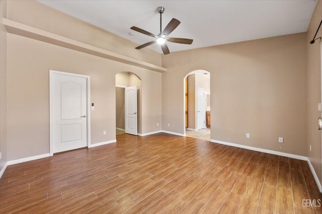 3811 Europa Lane, Bakersfield, CA 93312