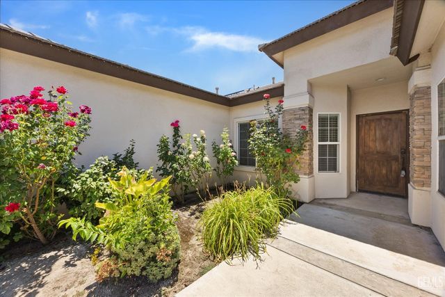 3811 Europa Lane, Bakersfield, CA 93312