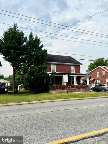 1764 LINCOLN WAY E, Chambersburg, PA 17202