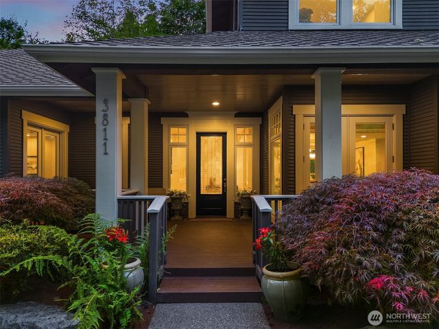 3811 97th Avenue NE, Kirkland, WA 98033