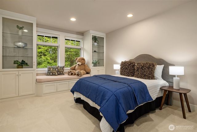 3811 97th Avenue NE, Kirkland, WA 98033
