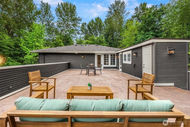 3811 97th Avenue NE, Kirkland, WA 98033