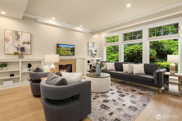 3811 97th Avenue NE, Kirkland, WA 98033