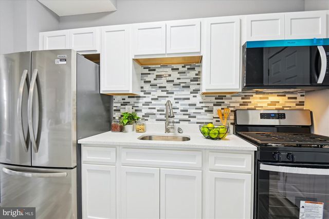 2917 BAKER ST, Baltimore, MD 21216