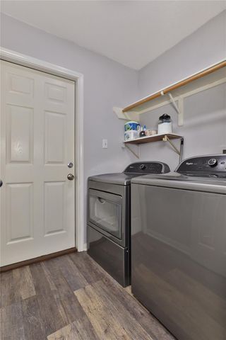 518 Tall Timber Drive, West Columbia, TX 77486