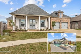 115 Coco Palm Court, Youngsville, LA 70592
