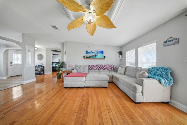 13121 BEACON COURT, Hudson, FL 34667