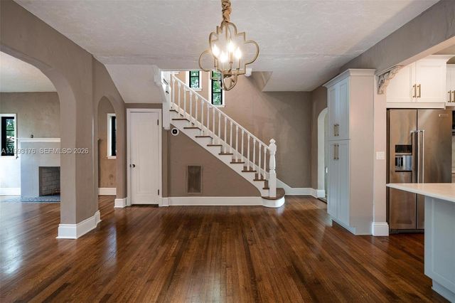 447 Giralda Ave, Coral Gables, FL 33134