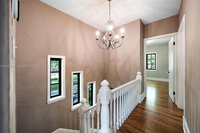 447 Giralda Ave, Coral Gables, FL 33134