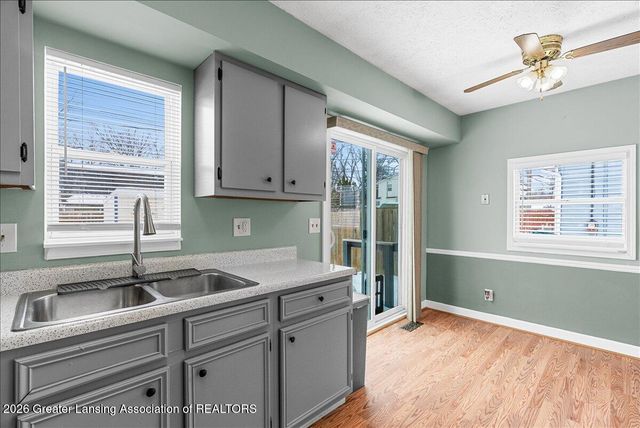 3017 Alfred Avenue, Lansing, MI 48906