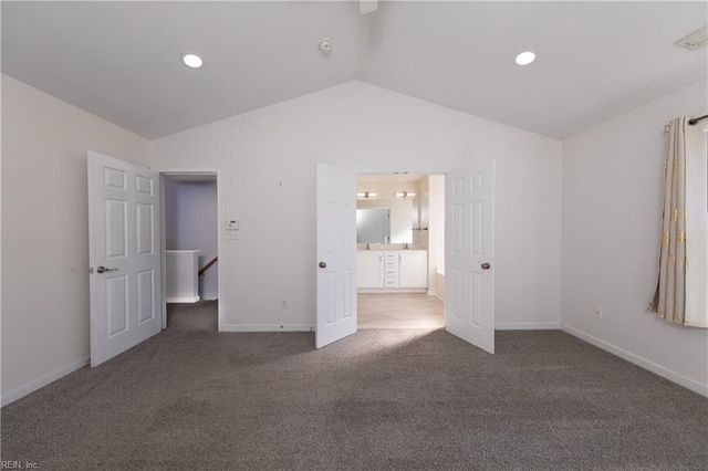 150 Hemisphere CIR, Newport News, VA 23601