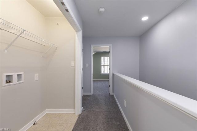 150 Hemisphere CIR, Newport News, VA 23601