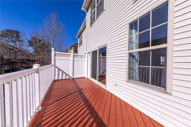 150 Hemisphere CIR, Newport News, VA 23601