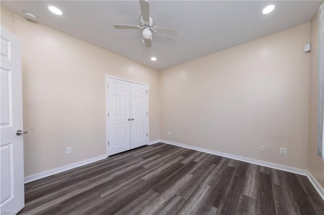 150 Hemisphere CIR, Newport News, VA 23601