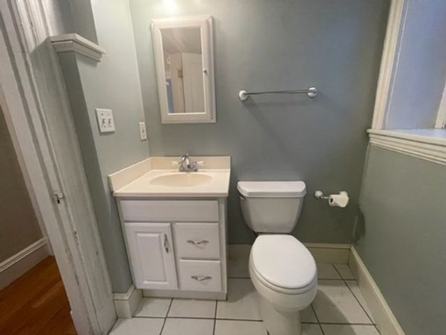 69 Park Dr 17, Boston, MA 02215