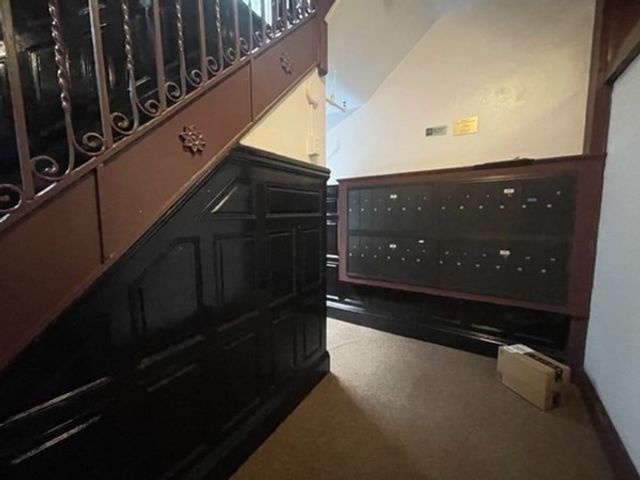 69 Park Dr 17, Boston, MA 02215