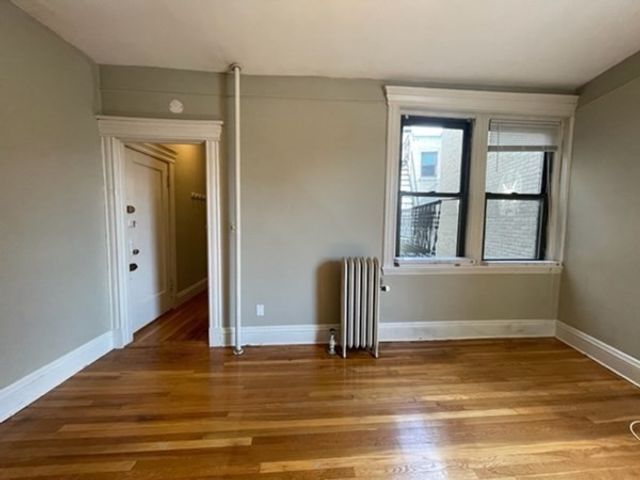 69 Park Dr 17, Boston, MA 02215