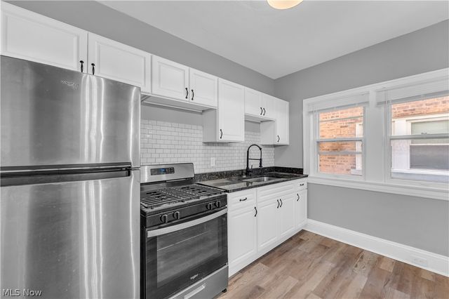 1353 Phelps Avenue 2, Lakewood, OH 44107