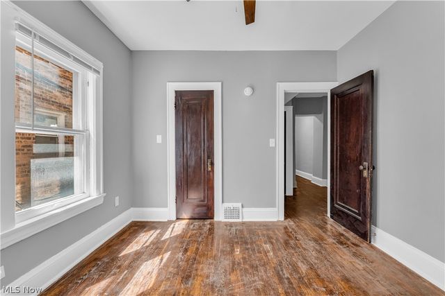 1353 Phelps Avenue 2, Lakewood, OH 44107