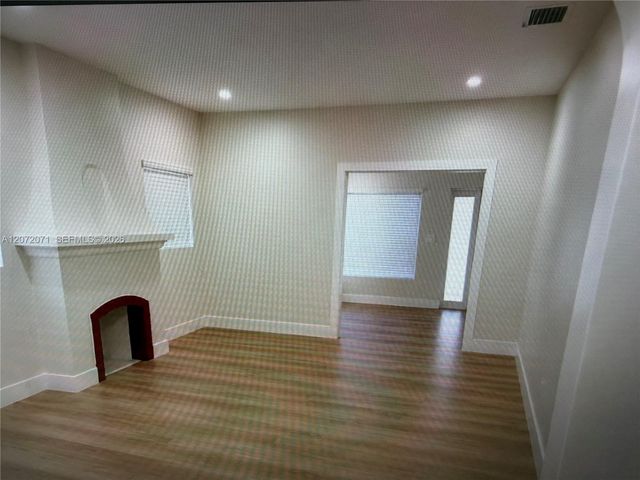 3648 SW 25th Terrace 3648, Miami, FL 33133