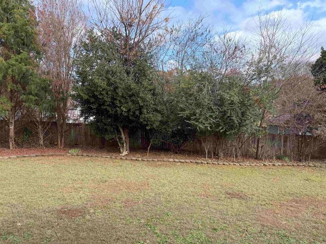 604 Llama, Searcy, AR 72143