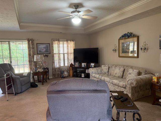 604 Llama, Searcy, AR 72143