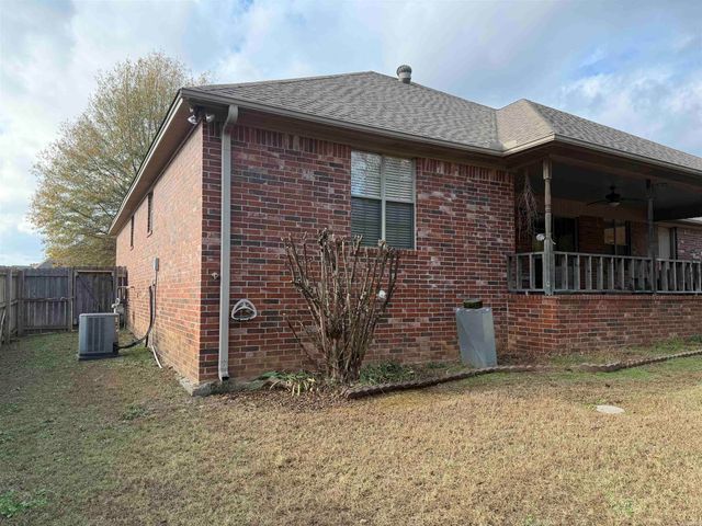 604 Llama, Searcy, AR 72143