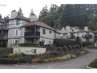 20930 FAWN Ct 26, West Linn, OR 97068