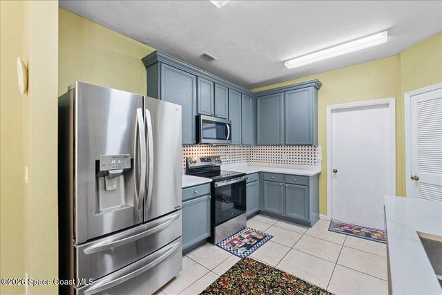 434 SE Breckenridge Circle SE, Palm Bay, FL 32909