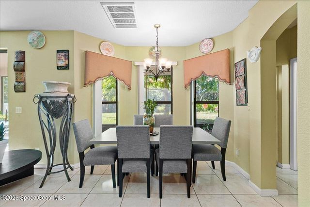 434 SE Breckenridge Circle SE, Palm Bay, FL 32909