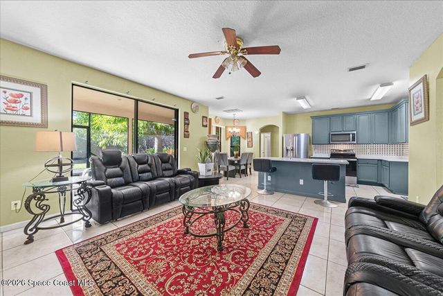 434 SE Breckenridge Circle SE, Palm Bay, FL 32909