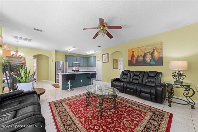 434 SE Breckenridge Circle SE, Palm Bay, FL 32909