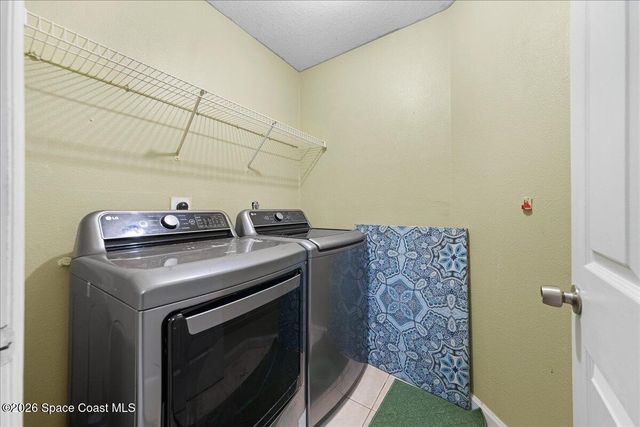 434 SE Breckenridge Circle SE, Palm Bay, FL 32909