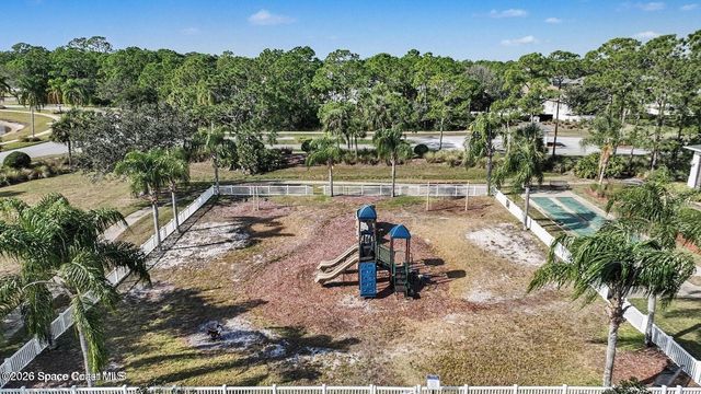 434 SE Breckenridge Circle SE, Palm Bay, FL 32909