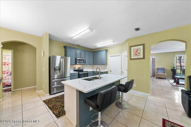 434 SE Breckenridge Circle SE, Palm Bay, FL 32909