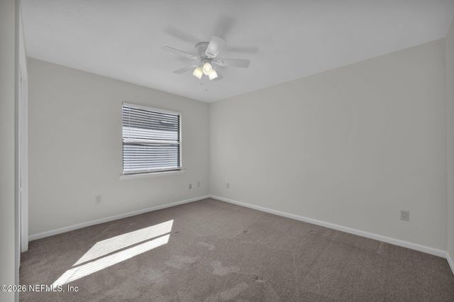 4517 CROSSTIE Road N, Jacksonville, FL 32257