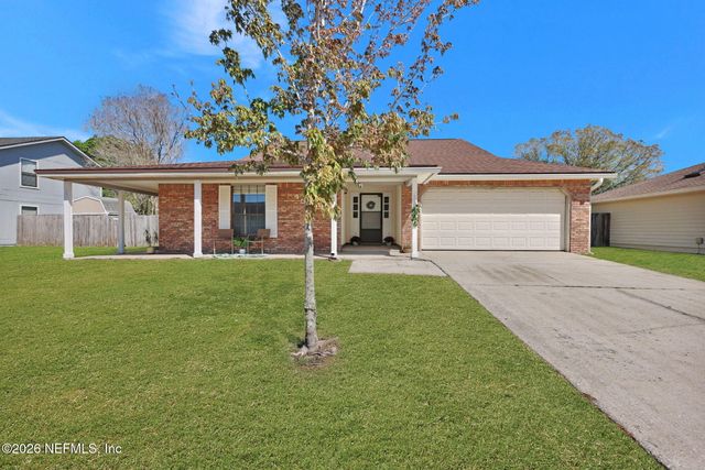 4517 CROSSTIE Road N, Jacksonville, FL 32257