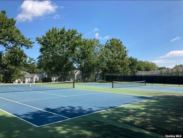 79 Leeward Court, Port Jefferson, NY 11777