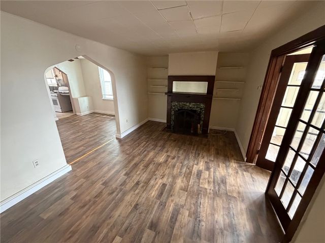 437 Desota St, East Mckeesport, PA 15035