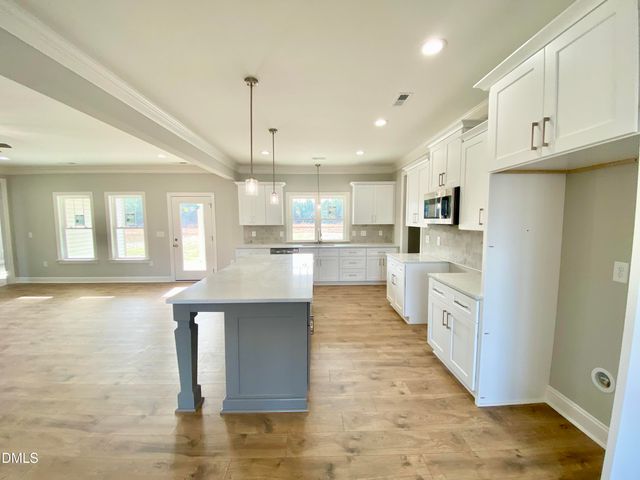 206 Rae Drive, Pikeville, NC 27863