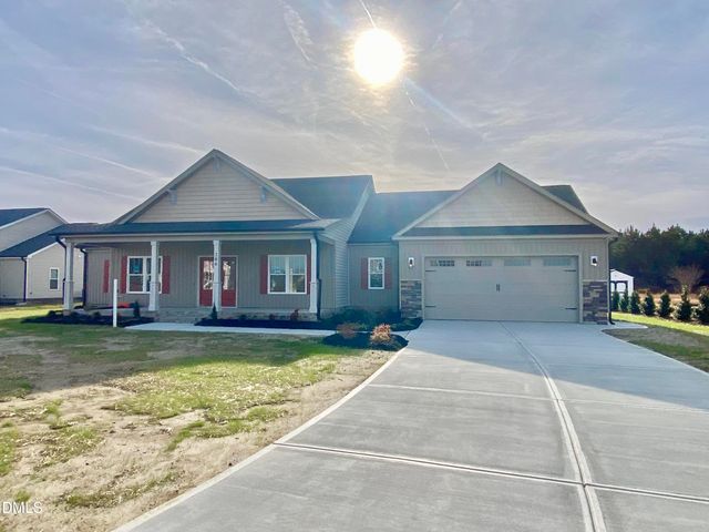 206 Rae Drive, Pikeville, NC 27863