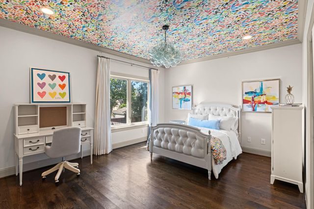 903 Wycliffe Drive, Houston, TX 77079