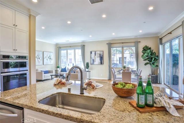 82 Field Poppy, Irvine, CA 92620