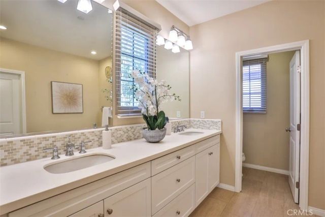 82 Field Poppy, Irvine, CA 92620