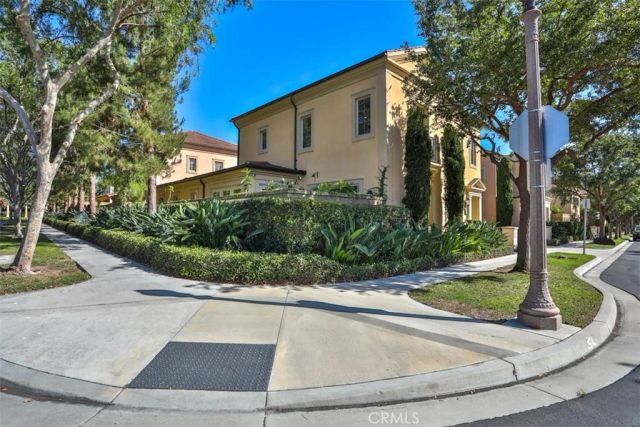 82 Field Poppy, Irvine, CA 92620