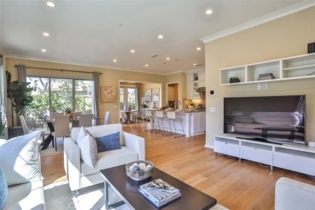 82 Field Poppy, Irvine, CA 92620
