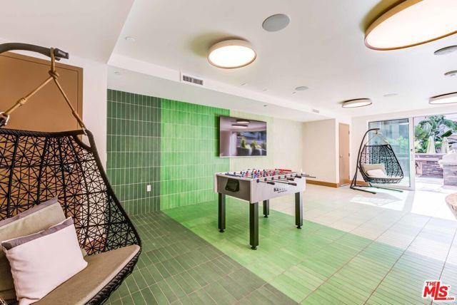 7290 Edinger Avenue 1066, Huntington Beach, CA 92647